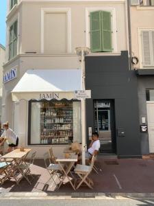 Scandinavian Urban 4 - 1BR apartment in Cannes center close to the beach and the Palais