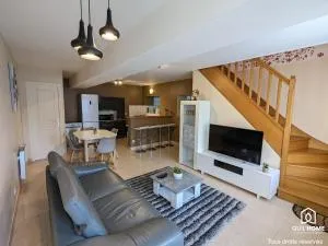 Chez Flav - Parking privé - Chambord et St-Laurent - Jouy-le-Potier