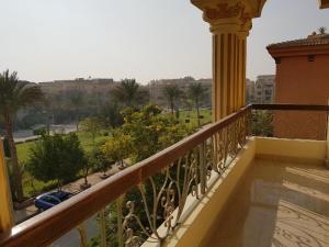 3BR Cosy Apartment near 5A, New Cairo Families Only