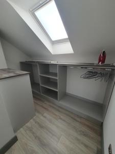 Dromore house F94W57E