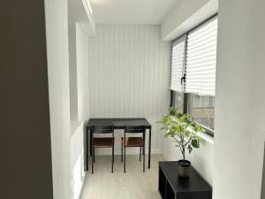 LazyNest - Charming Apartment near Cismigiu Park