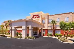 Hampton Inn & Suites Ridgecrest - Sykes
