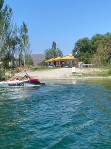 Нирок 2 - 3hvězdičkové hotely ve městě Sevan