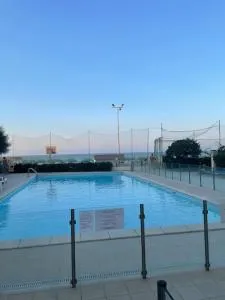 Apartament Mare e Sole z basenem i przy plaży - Barchi