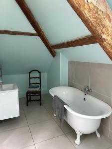 Sejours a la campagne L'Enquenouille Basse : Chambre Double ou Lits Jumeaux