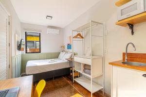 BBQ-Varanda-Netflix-Cozinha Completa-Piscina-AC