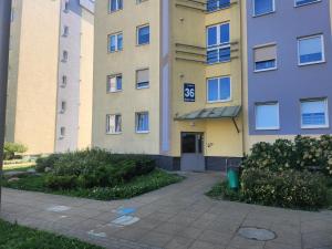 Apartament Obrońców Pokoju 36