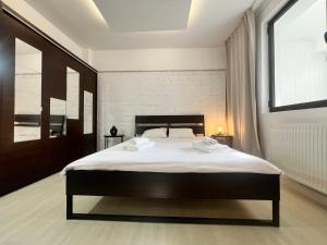 LazyNest - Charming Apartment near Cismigiu Park