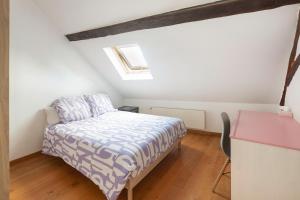 Appartements Gite du Clocher - Appt 6p avec terrasse : photos des chambres