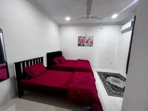 DH Homestay - Kampong Sungai Pasir Kechil