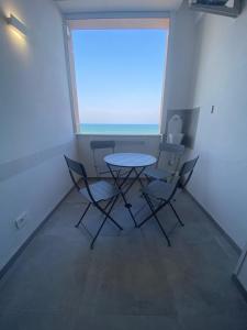 NON DISTA APARTMENT Appartamentino sul mare