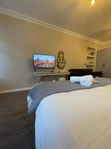 Golden Arrow Taksim 1