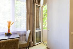 Central District Apartments