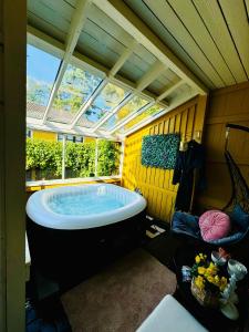 3BR Luxe Family Holiday Home with Private Jacuzzi & Parking in Espoo