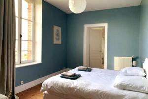 Villas Les Roseaux, 1h de Paris, Grand Jardin, Piscine : photos des chambres