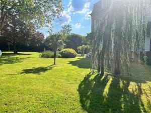 Villas Les Roseaux, 1h de Paris, Grand Jardin, Piscine : photos des chambres