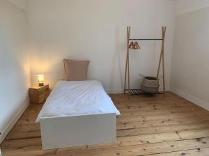 Villas Les Roseaux, 1h de Paris, Grand Jardin, Piscine : photos des chambres