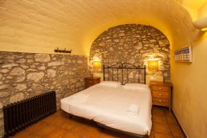 PELEGRÍ - ONYARAPARTMENTs COM