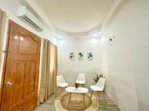 RRJ Bungalow 2 1BR,2AC 4 mins walk to the beach