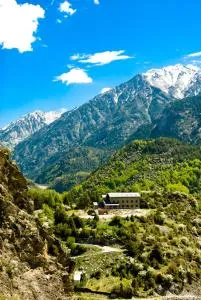 Hostal Parque Natural - Lirí