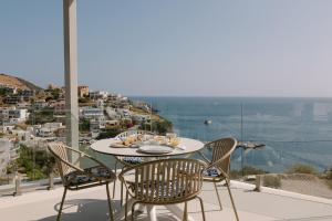 Golden Luxury Suites