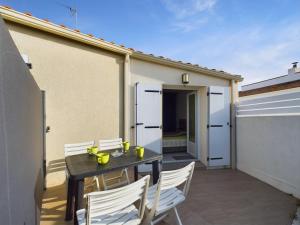 Maisons de vacances Maison pour 4 entre plages et marais salants : photos des chambres
