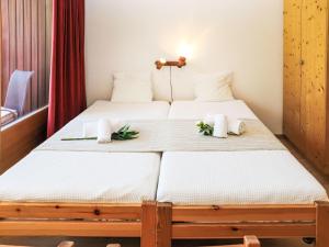 Apartment Rosablanche C22 by Interhome