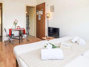 Apartment Rosablanche C25 by Interhome