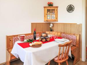 Apartment Rosablanche E36 by Interhome