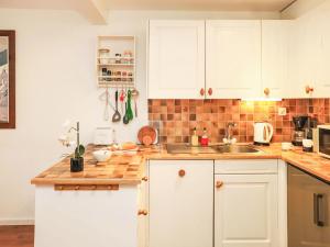 Apartment Dents Rousses E3 by Interhome