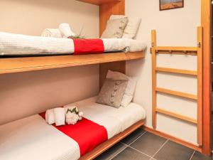 Apartment Dents Rousses E3 by Interhome