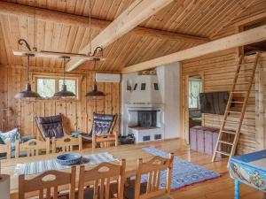 Chalet Kvisthån Tallen by Interhome