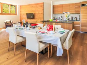 Apartment Rosablanche D 204 A by Interhome