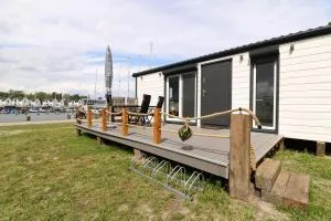 Ferienwohnung Hafenhus - 佩讷明德