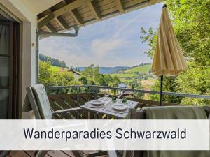 HERZGRÜN direkt an traumhaften Wanderwegen Balkon mit toller Aussicht Sauna im Haus Tiefgarage E-Ladestation