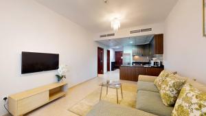 Vacationer Holiday Homes I Cozy 1 Bedroom I Close to Barasti Beach I Dubai Marina
