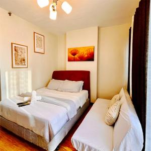 Cozy Studio with Balcony in Mesaverte near SM Downtown 4pax max with Free Pool & Netflix