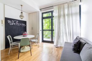 Homeby, Stylish Apartment with balcony