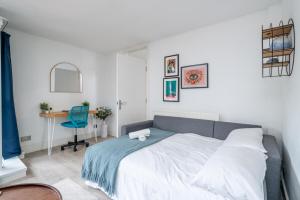 MODERN & SPACIOUS Canary Wharf Apartment, PRIME CENTRAL LOCATION, BALCONY, Near O2, EXCEL, LONDON CITY AIRPORT & GREENWICH