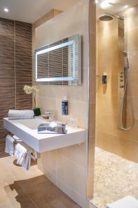 Hotels Brit Hotel Chateaudun : photos des chambres