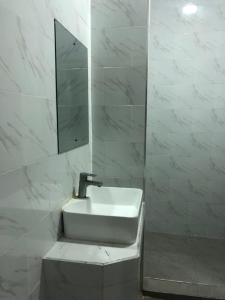 Luxury Queens Studio