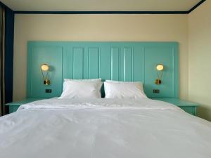 Jomtien Beachfront Apartment