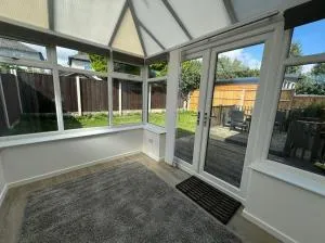 Stunning Open Plan 3 Bed House - Driveway & Garden - Litherland