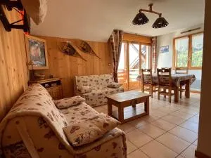 Charming apartment with exceptional view, 200 m from gondola, 1 bedroom max 6 persons - Oz