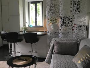 Appartements A cote de Geneve 1 : photos des chambres