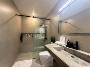 Luxurious Beachfront Condo 2BR at Kite Beach