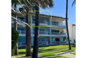 Luxurious Beachfront Condo 2BR at Kite Beach