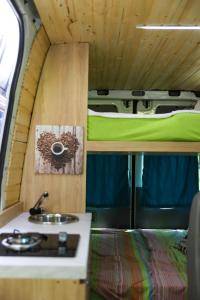 Van2Go Crafter