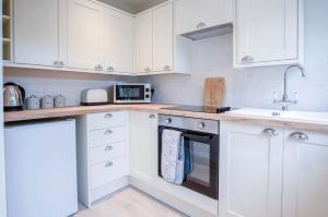 Bayview 3 - 2 Bedroom Chalet - Bayview Oxwich