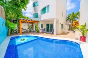 5 Bedroom Modern Villa with Private Pool - Great Location - 3-Sterne-Hotels in Cancún